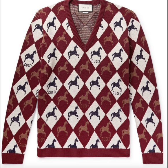 Gucci White and Red V-Neck Sweater - Picture 3 of 11